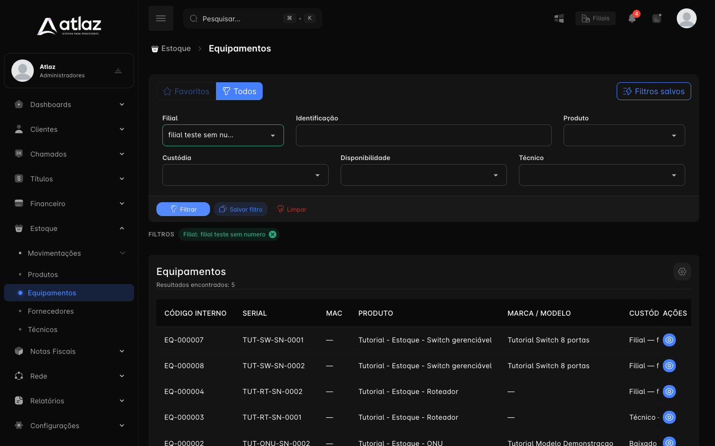 Lista de equipamentos com filtros e colunas de código interno, serial, produto e custódia